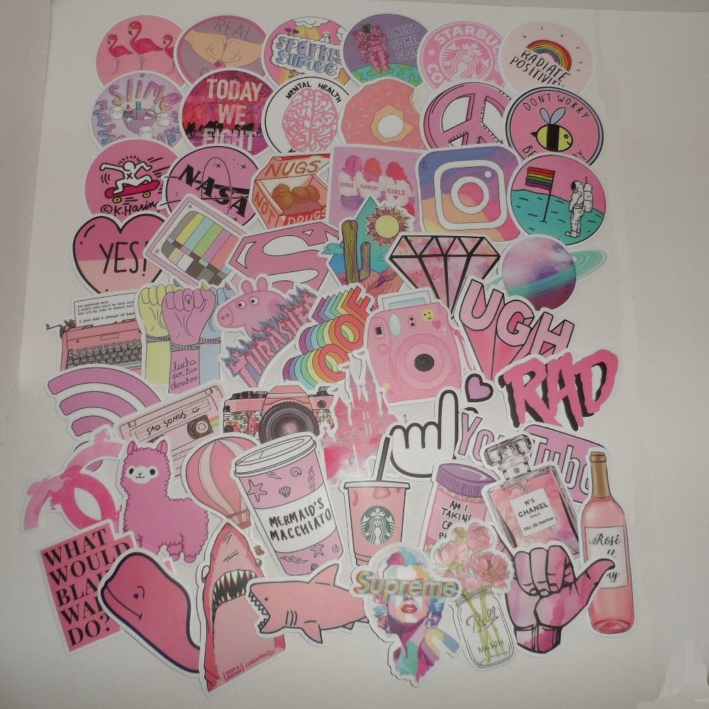 🍁🍁🍁🍁NEW-Lot of 52 Stickers in Various Shapes